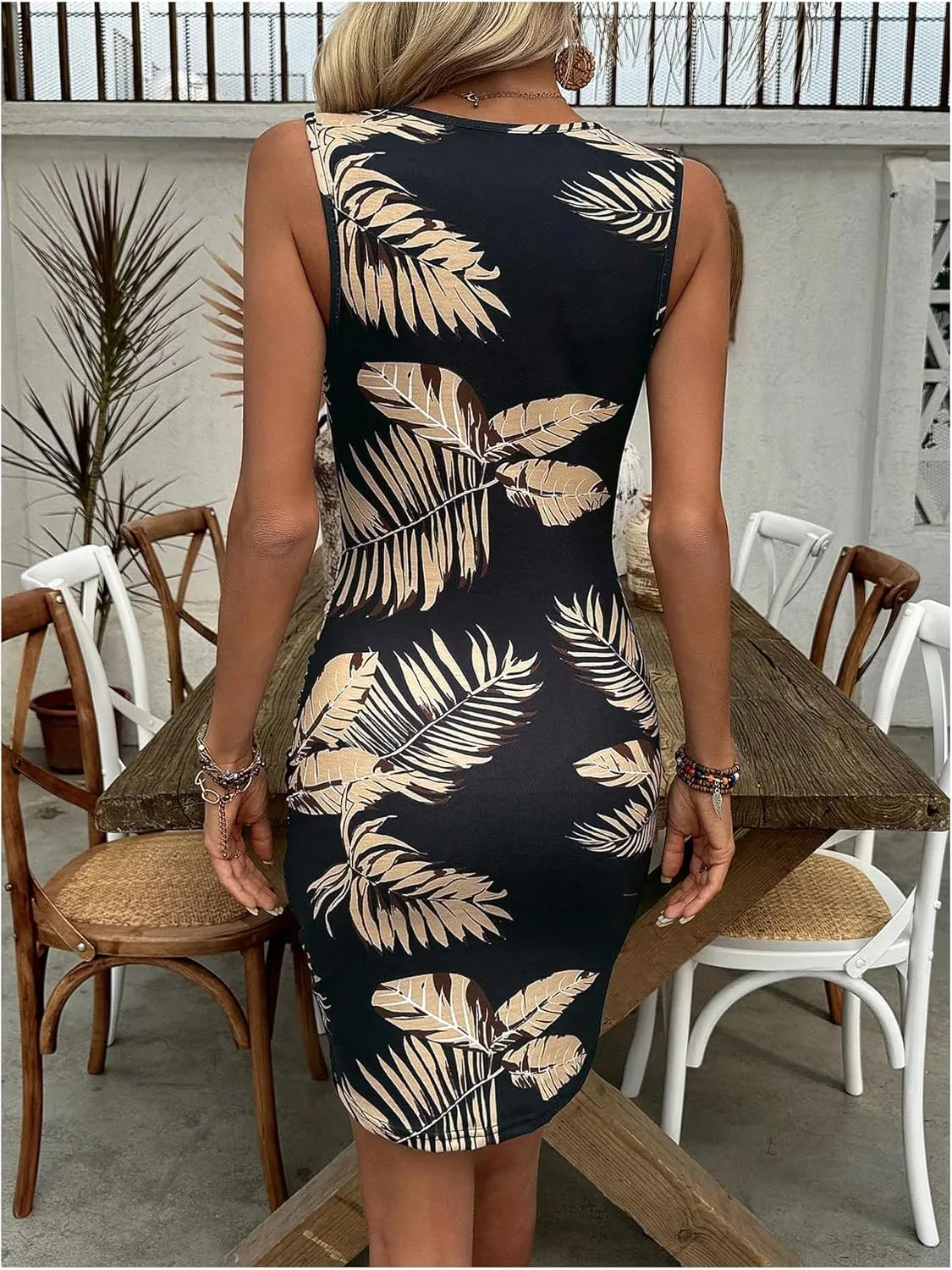 SweatyRocks Women's Tropical Print Mini Dress Cut Out Twist Sleeveless Beach Vacation Dresses