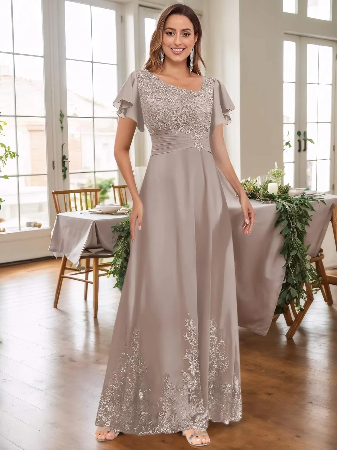 V Neck Mother of The Bride Dresses for Wedding with Sleeves Lace Long Formal Evening Gowns