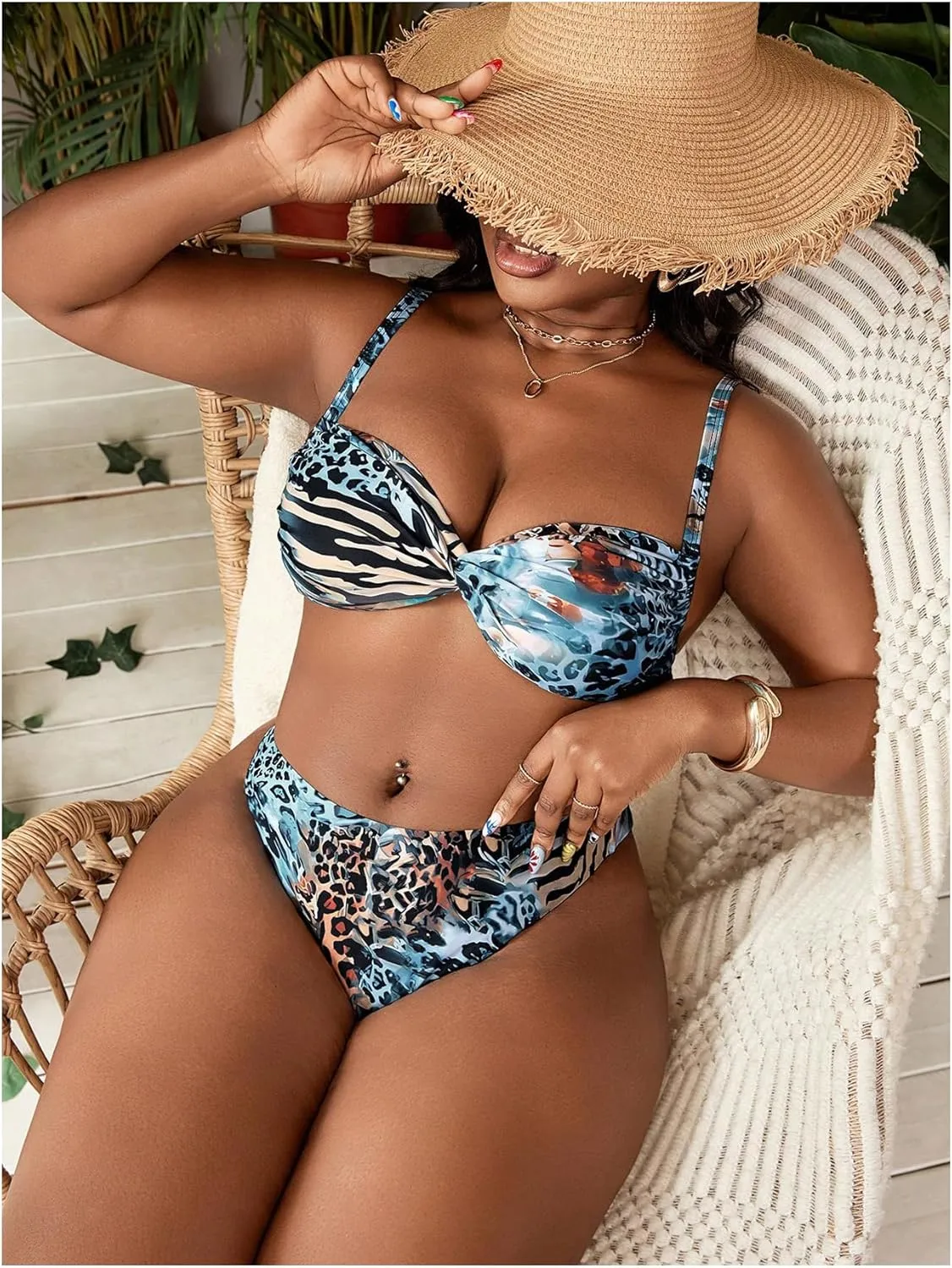 Verdusa Women's Plus Size 2 Piece Cheeky Leopard Bikini Set Twist Tie Back Swimsuit