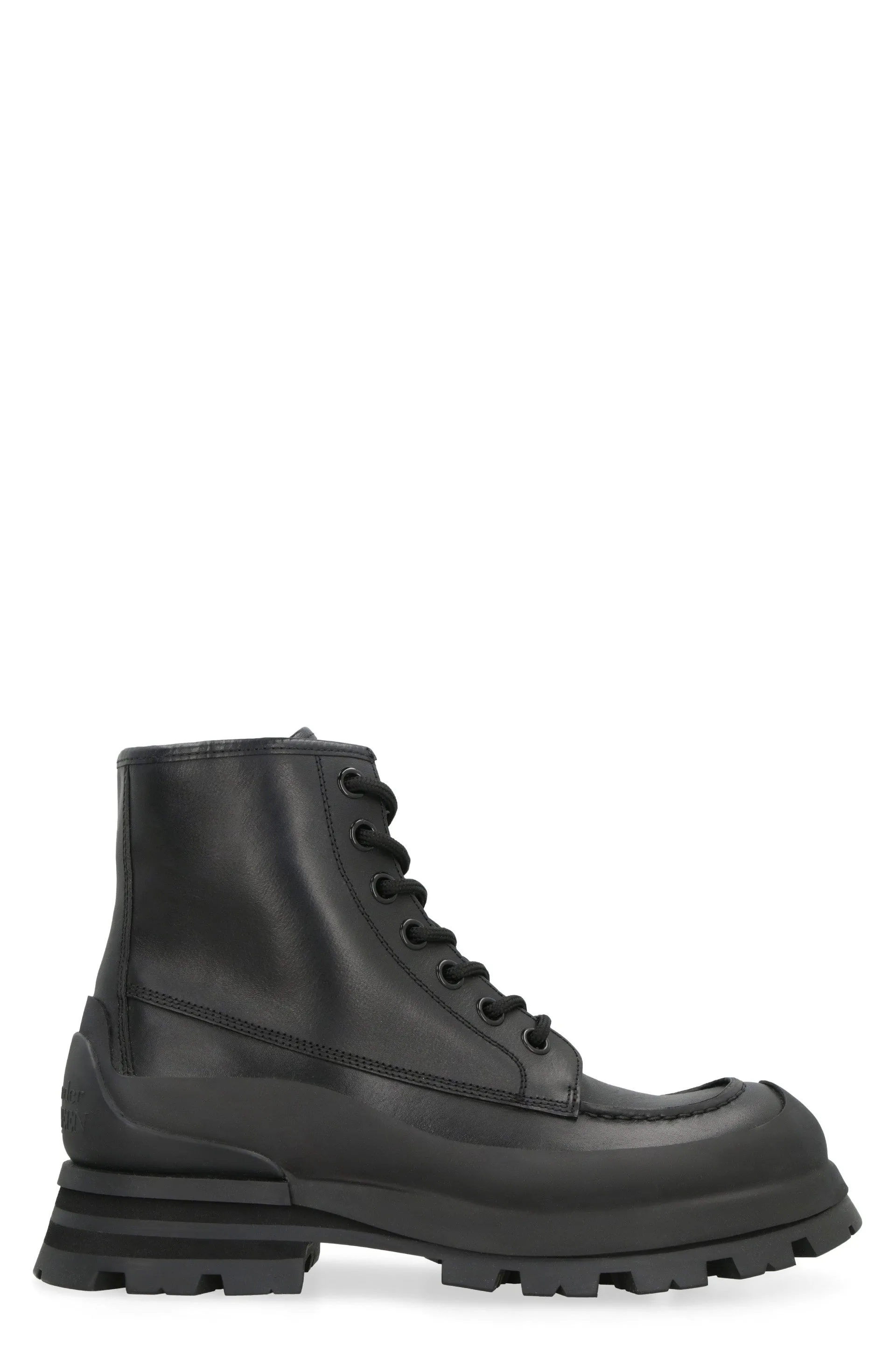 Wander leather ankle boots