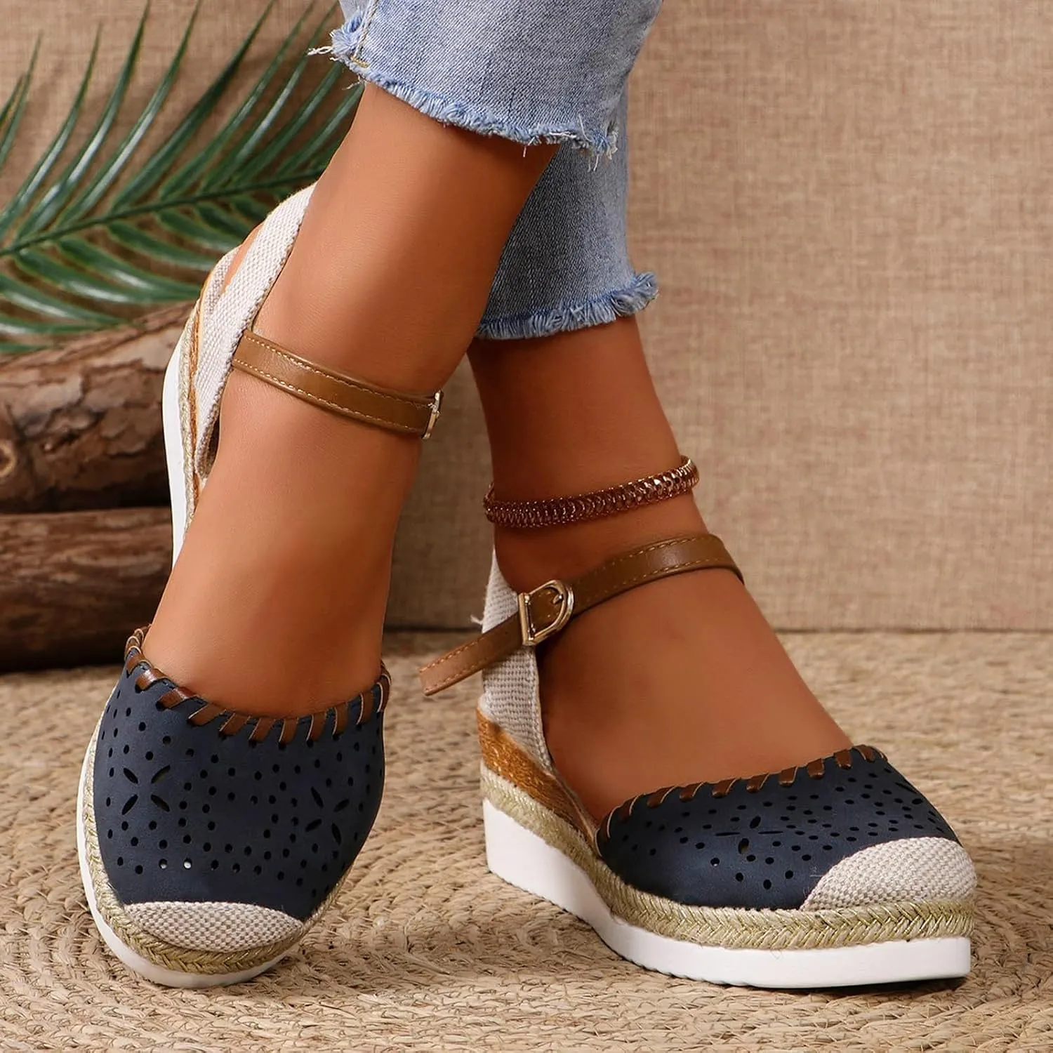 Women's Closed Toe Platform Sandals Fashion Orthopedic Wedge Sandals Casual Hollow Out Arch Support Sandal Comfortable Anti Slip Summer Shoes with Adjustable Buckle Ankle Strap