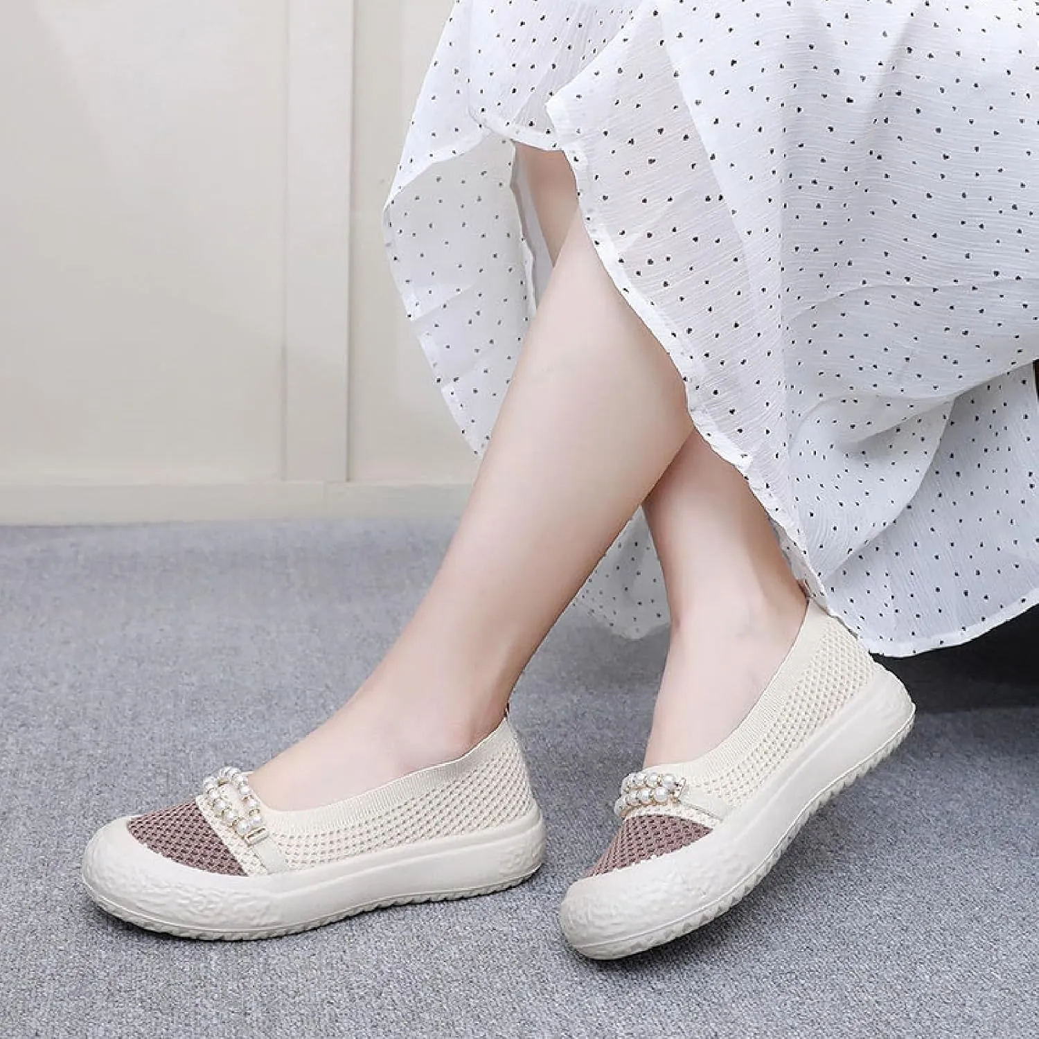Women's Knit Pearl Platform Loafers Lightweight Comfortable Anti-Collision Round Toe Slip-On Soft Bottom Flat Shoes Casual Walking Mom Shoes