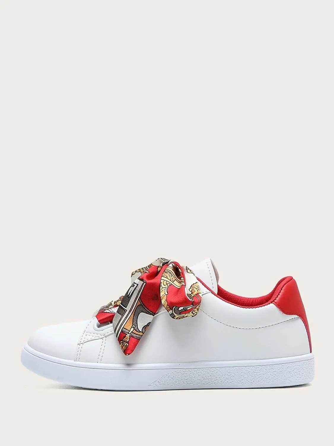 Y2K Sneakers Fashion Skate Shoes with Skinny Scarf Lace Up Decor Comfortable Streetwear Sneakers for Women Chunky Sole Daily Casual Trainers